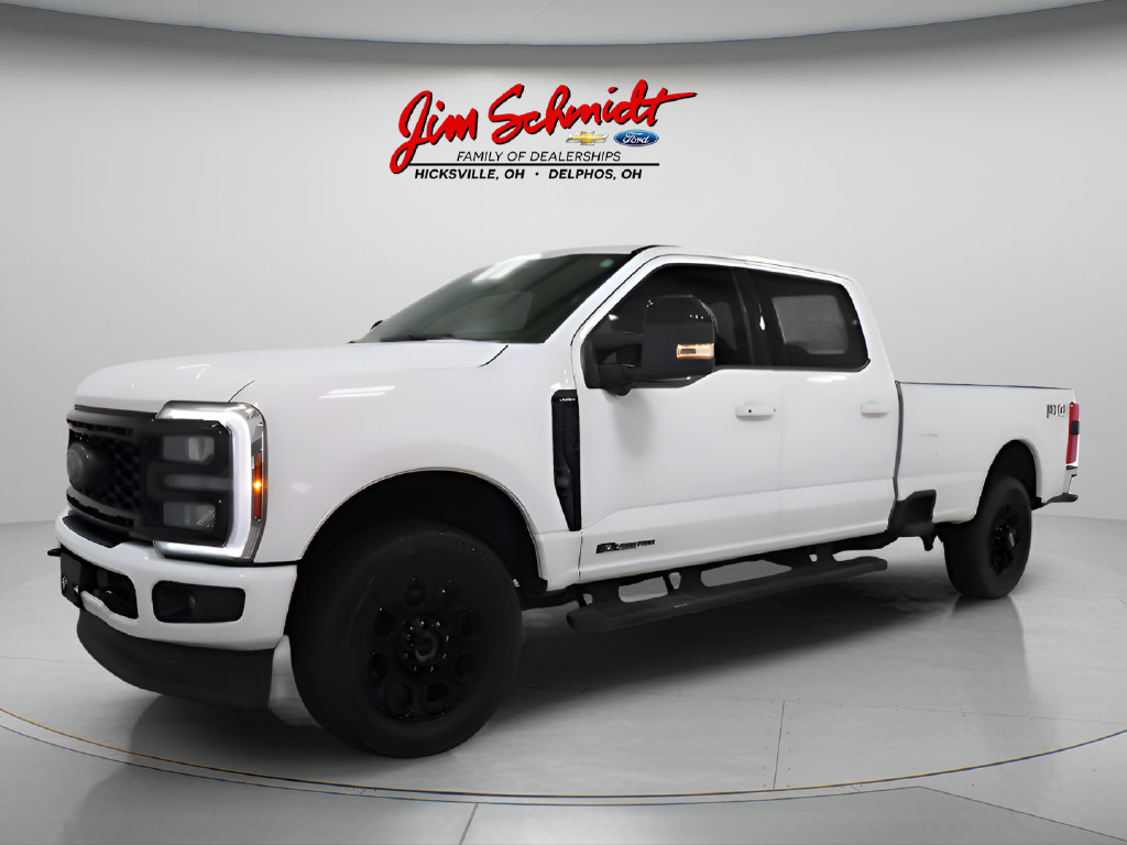 Used 2025 Ford F250 Lariat w/ Black Appearance Package AWD/4WD image 1