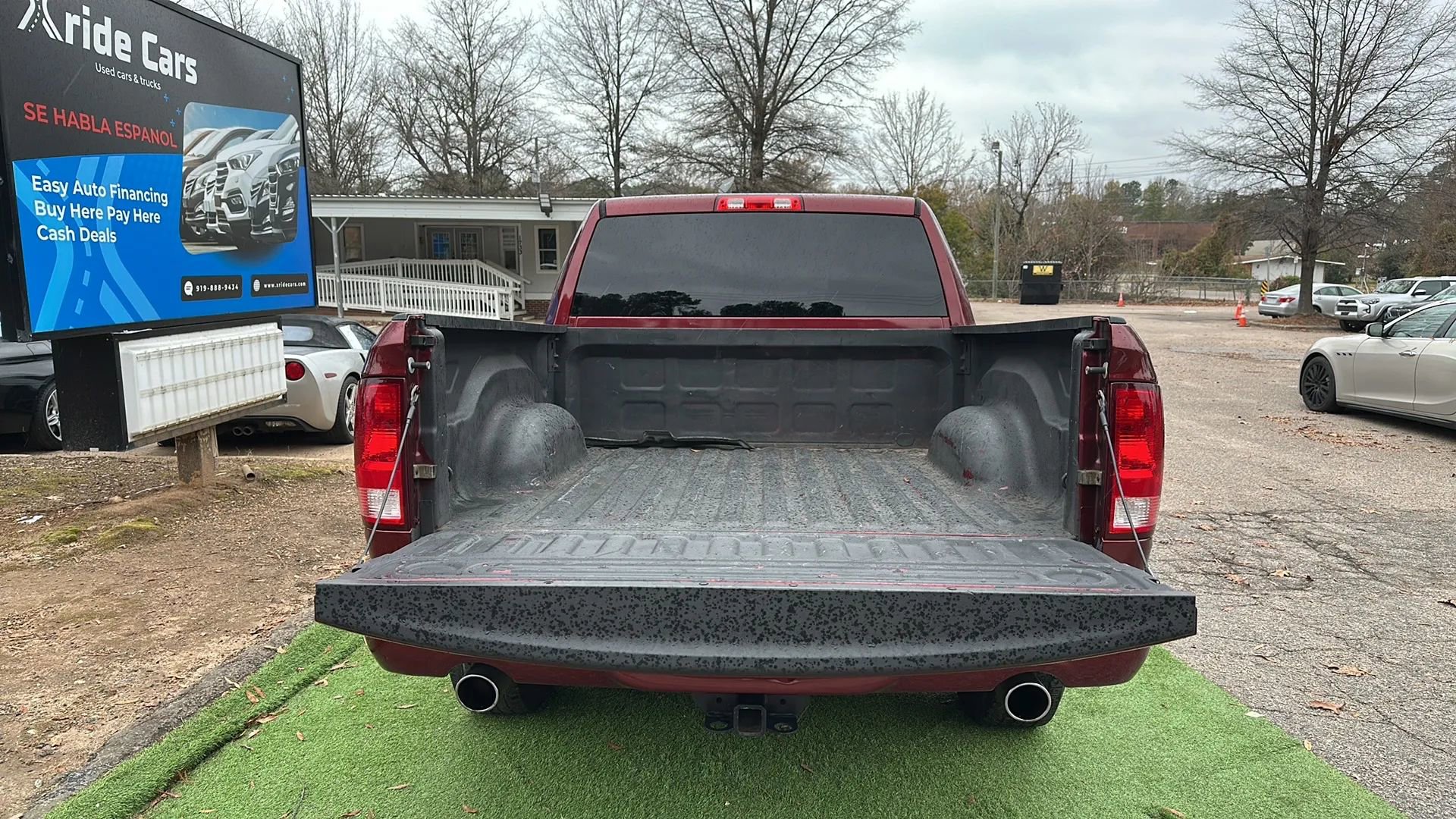 Used 2017 RAM 1500 Express image 10