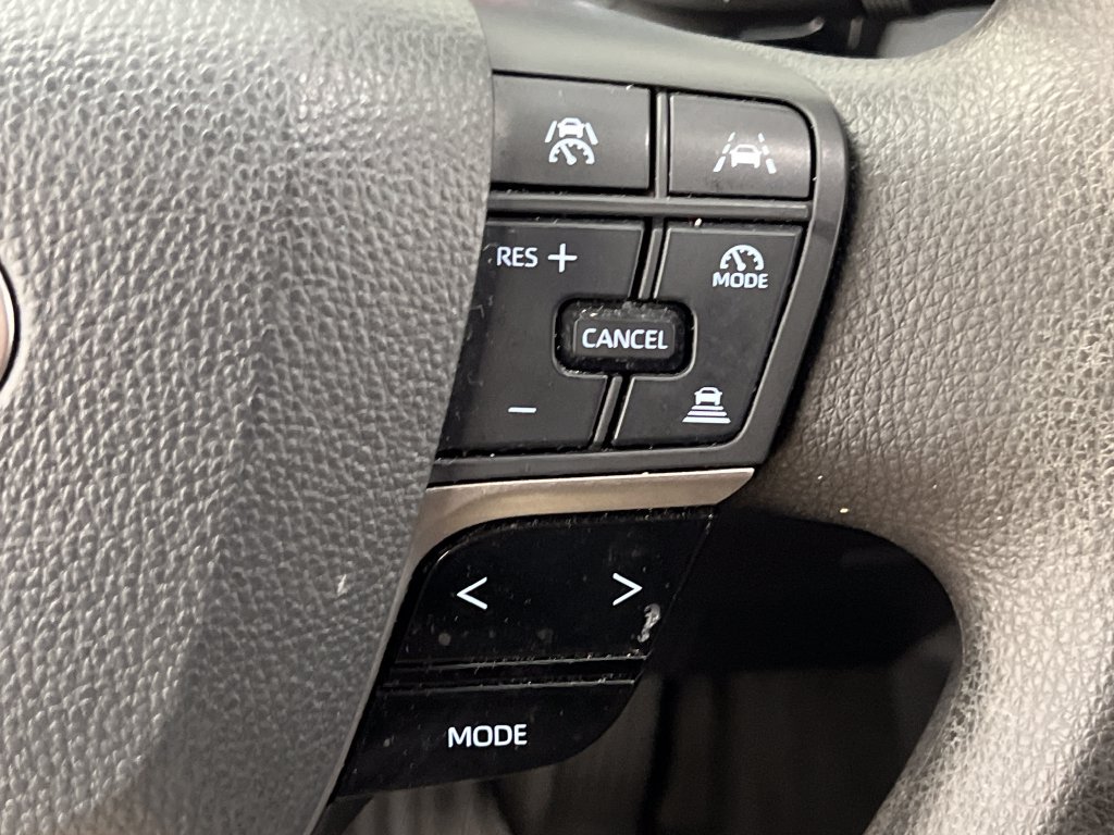 Used 2025 Toyota Camry LE FWD image 45
