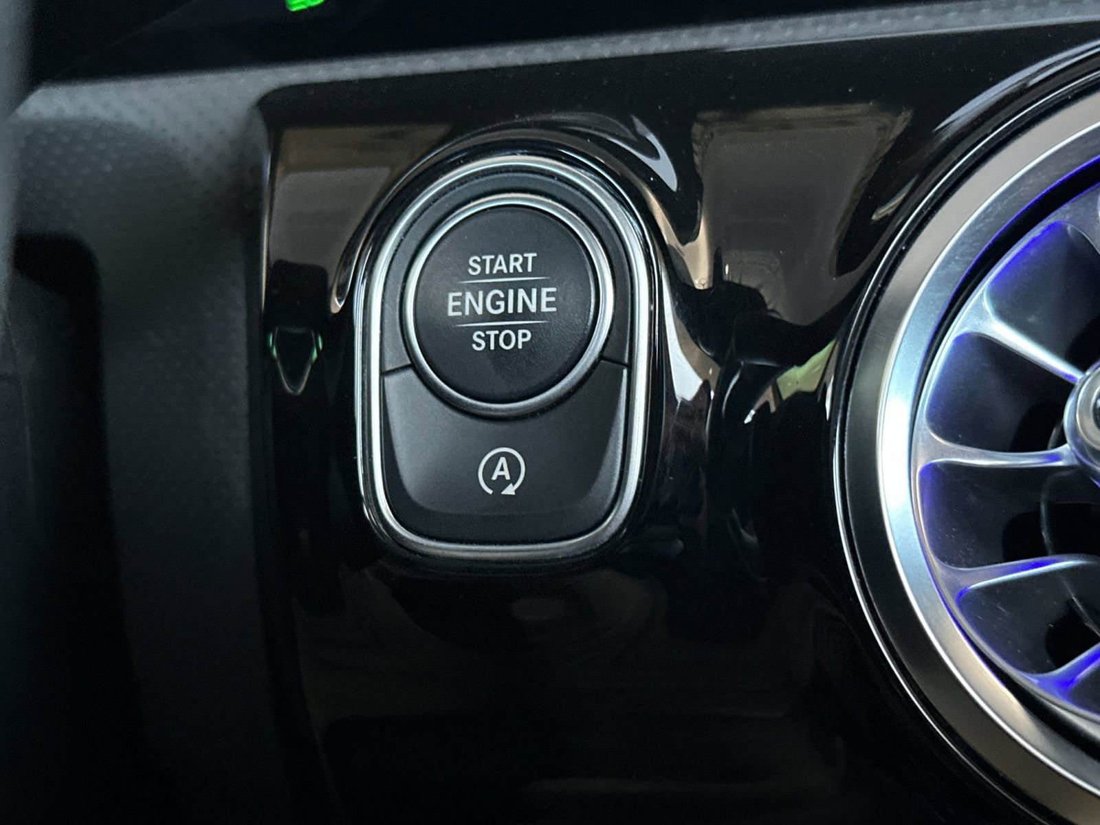 Certified 2021 Mercedes-Benz A 220 image 24