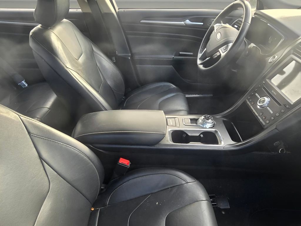 Used 2019 Ford Fusion Energi Titanium image 12