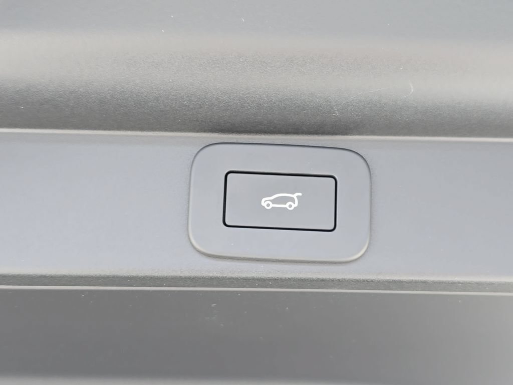 New 2026 Land Rover Range Rover SE AWD/4WD image 14