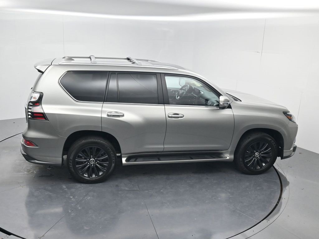 Used 2023 Lexus GX 460 Luxury w/ Sport Design Package image 69