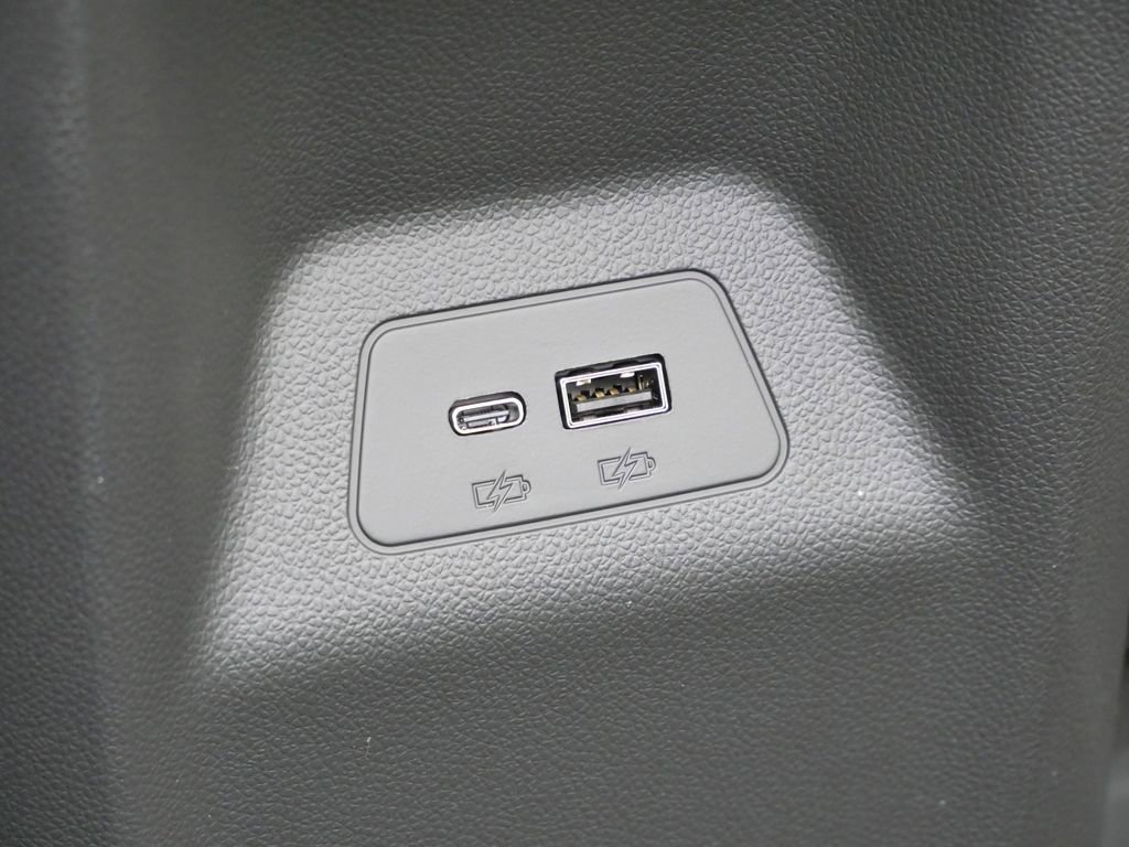 New 2026 Buick Envision Sport Touring image 40