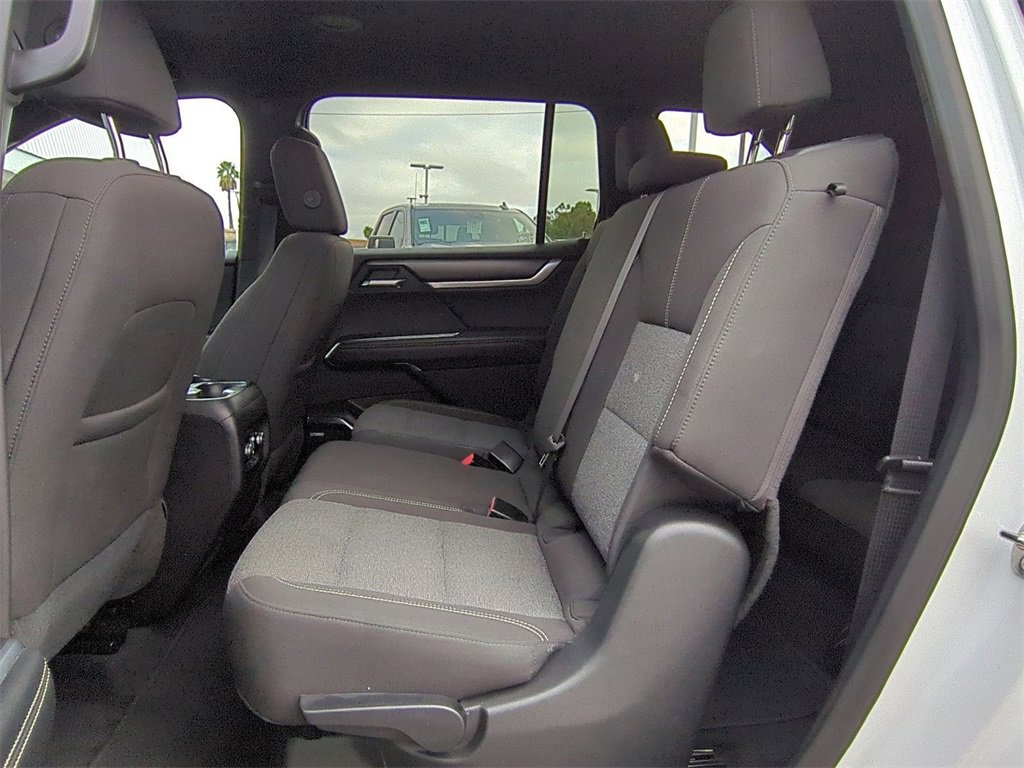 Certified 2025 GMC Acadia Elevation image 23