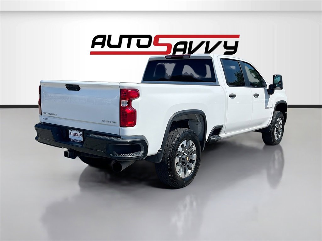 Used 2024 Chevrolet Silverado 2500 Custom w/ Custom Value Package image 7