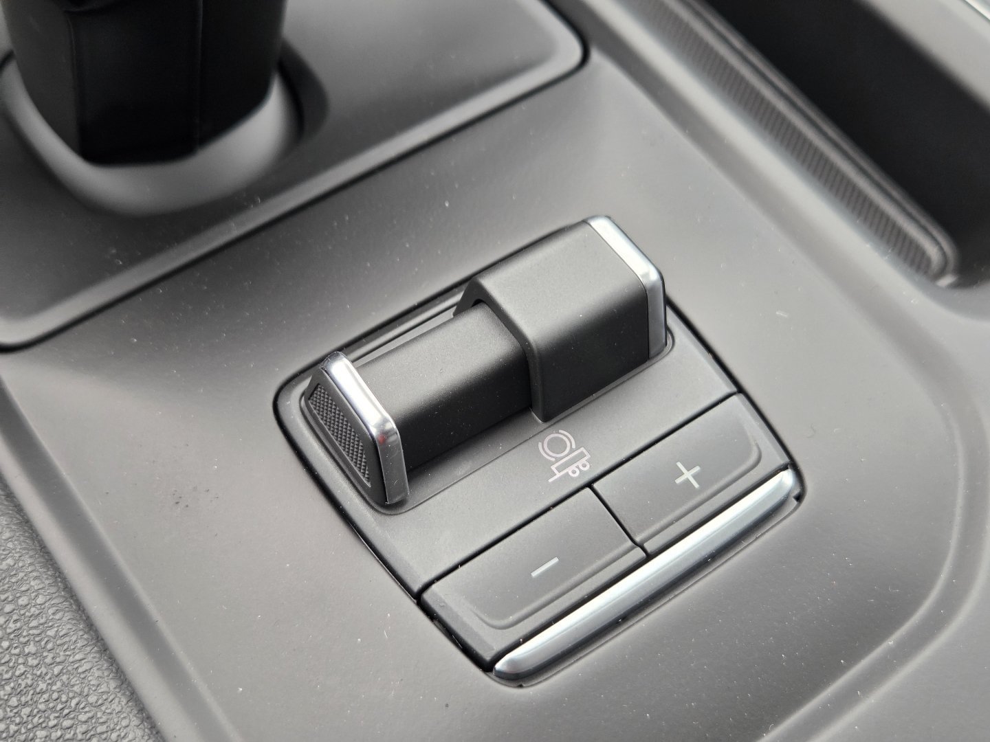 New 2026 GMC Sierra 1500 AT4 w/ AT4 Premium Package AWD/4WD image 41