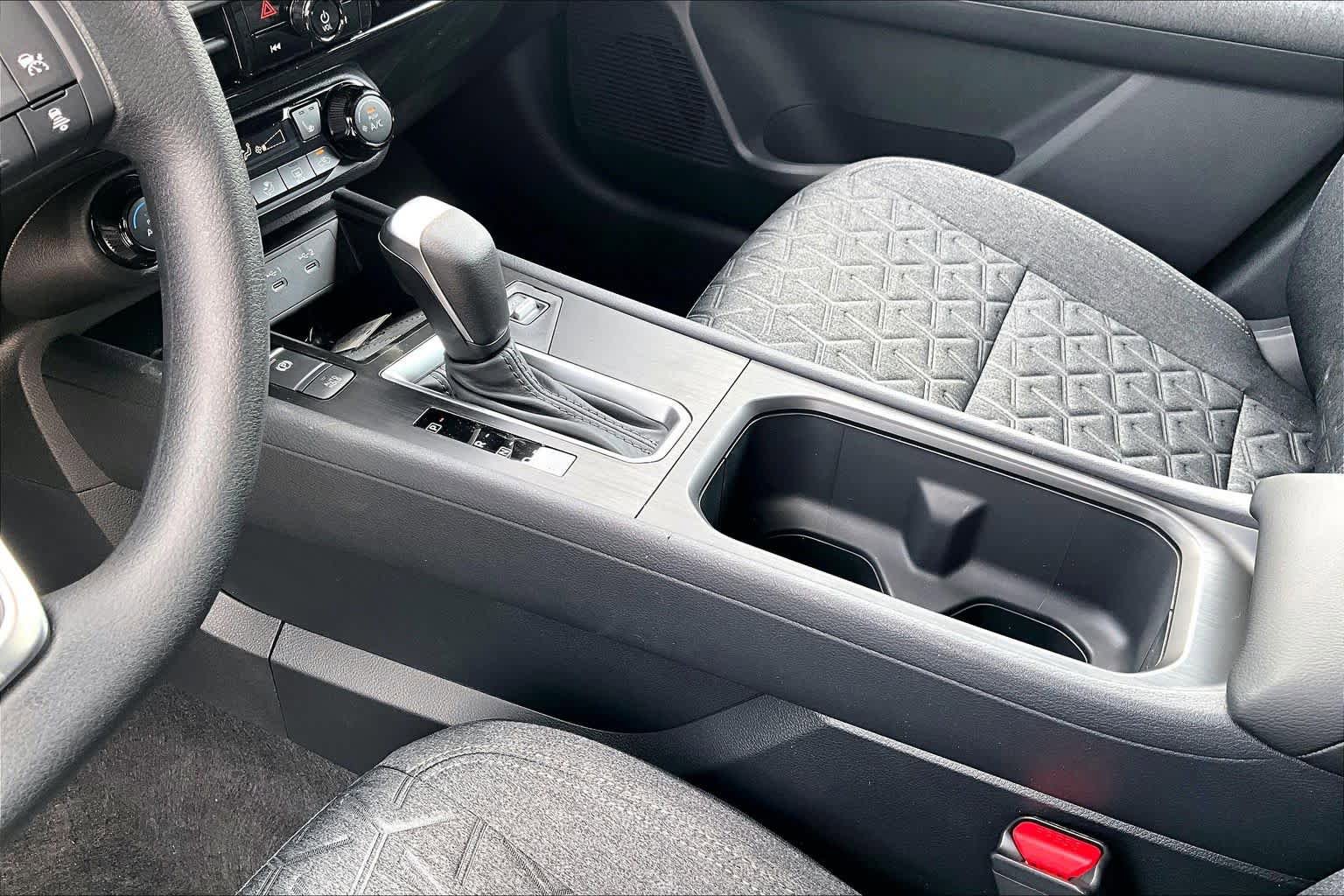 New 2026 Nissan Kicks SV image 11