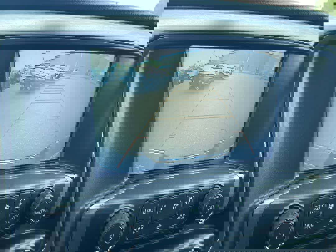 Used 2018 Chevrolet Silverado 1500 LT w/ LT Eassist Package image 17