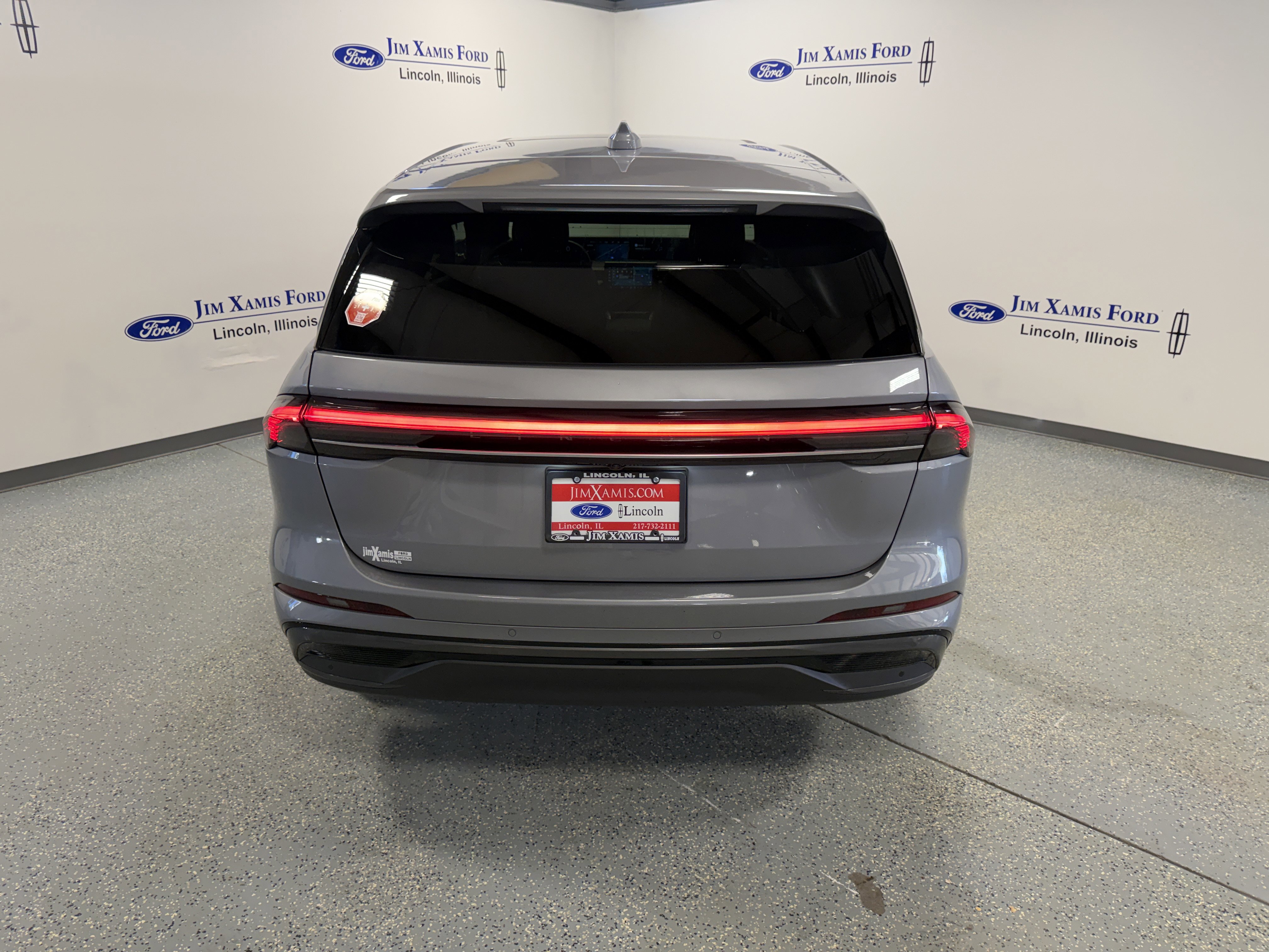 Used 2025 Lincoln Nautilus Premier w/ Equipment Group 102A image 34