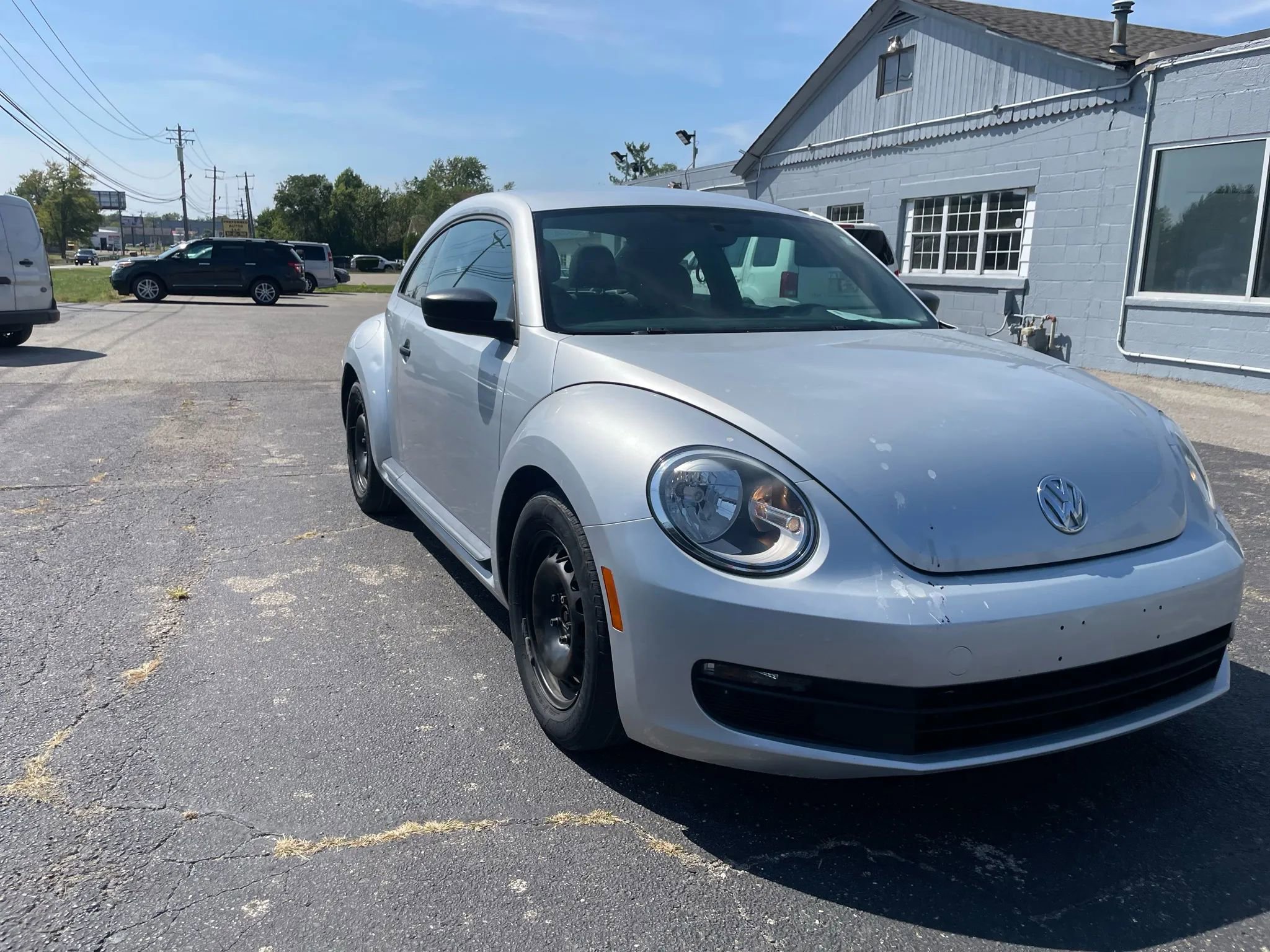 Used 2012 Volkswagen Beetle 2.5 image 4