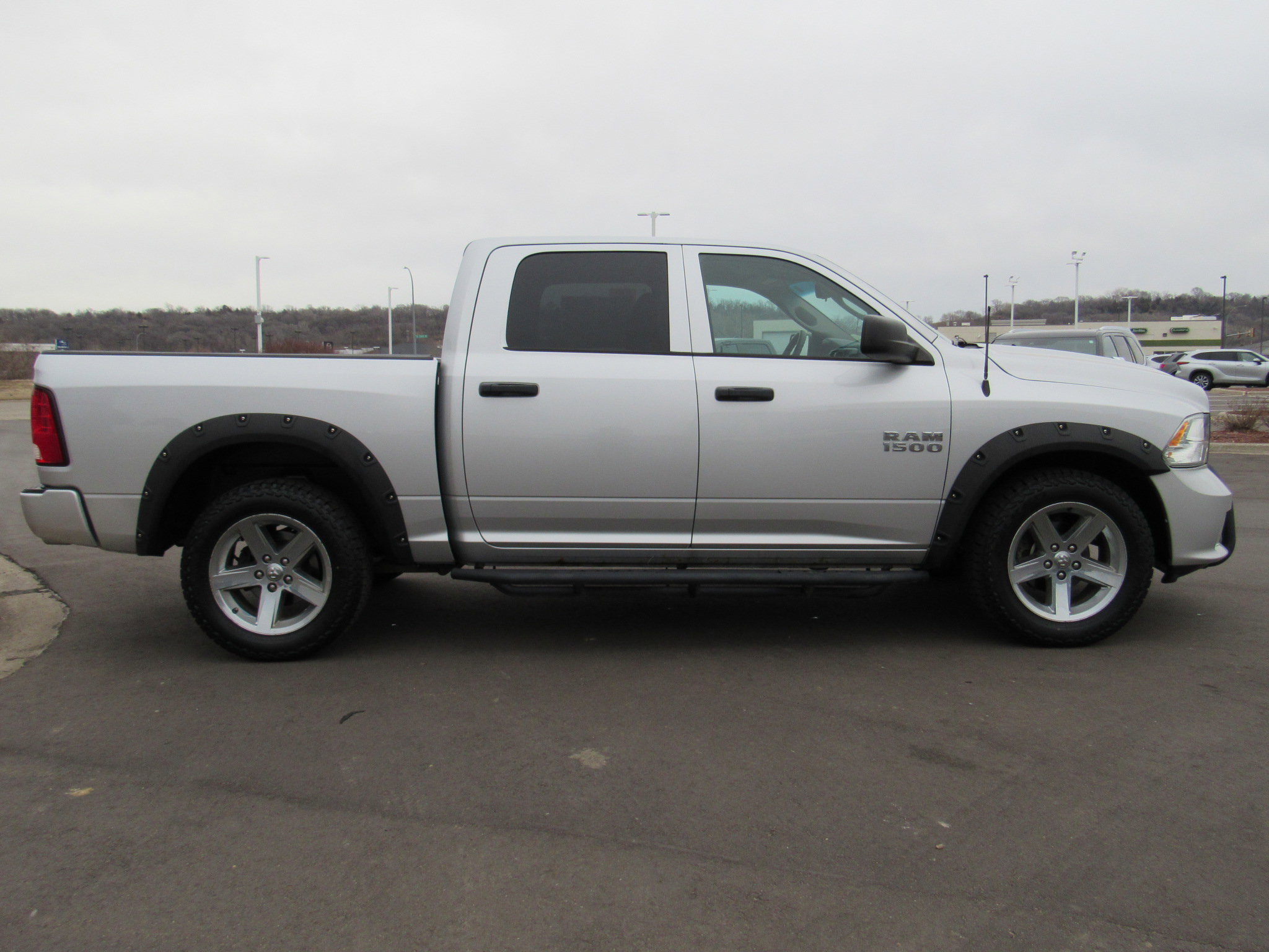 Used 2015 RAM 1500 Express image 5