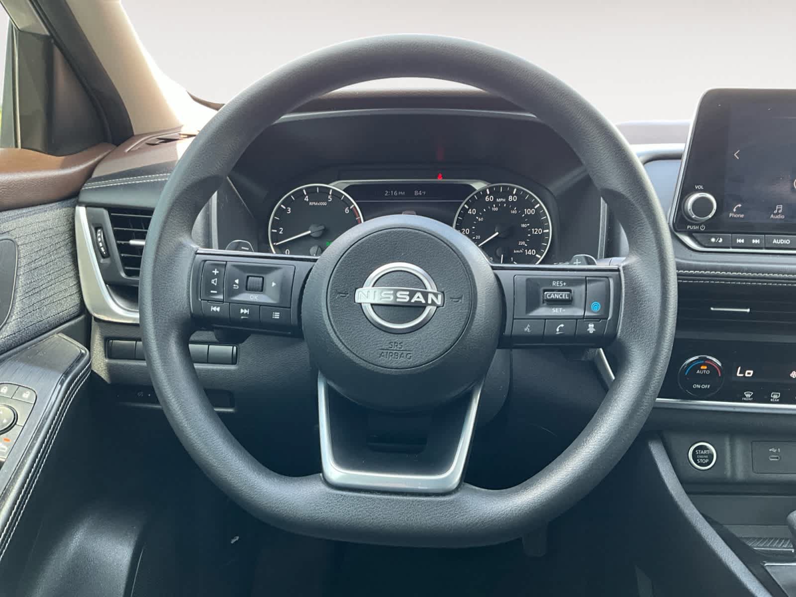 Used 2023 Nissan Rogue SV AWD/4WD image 12