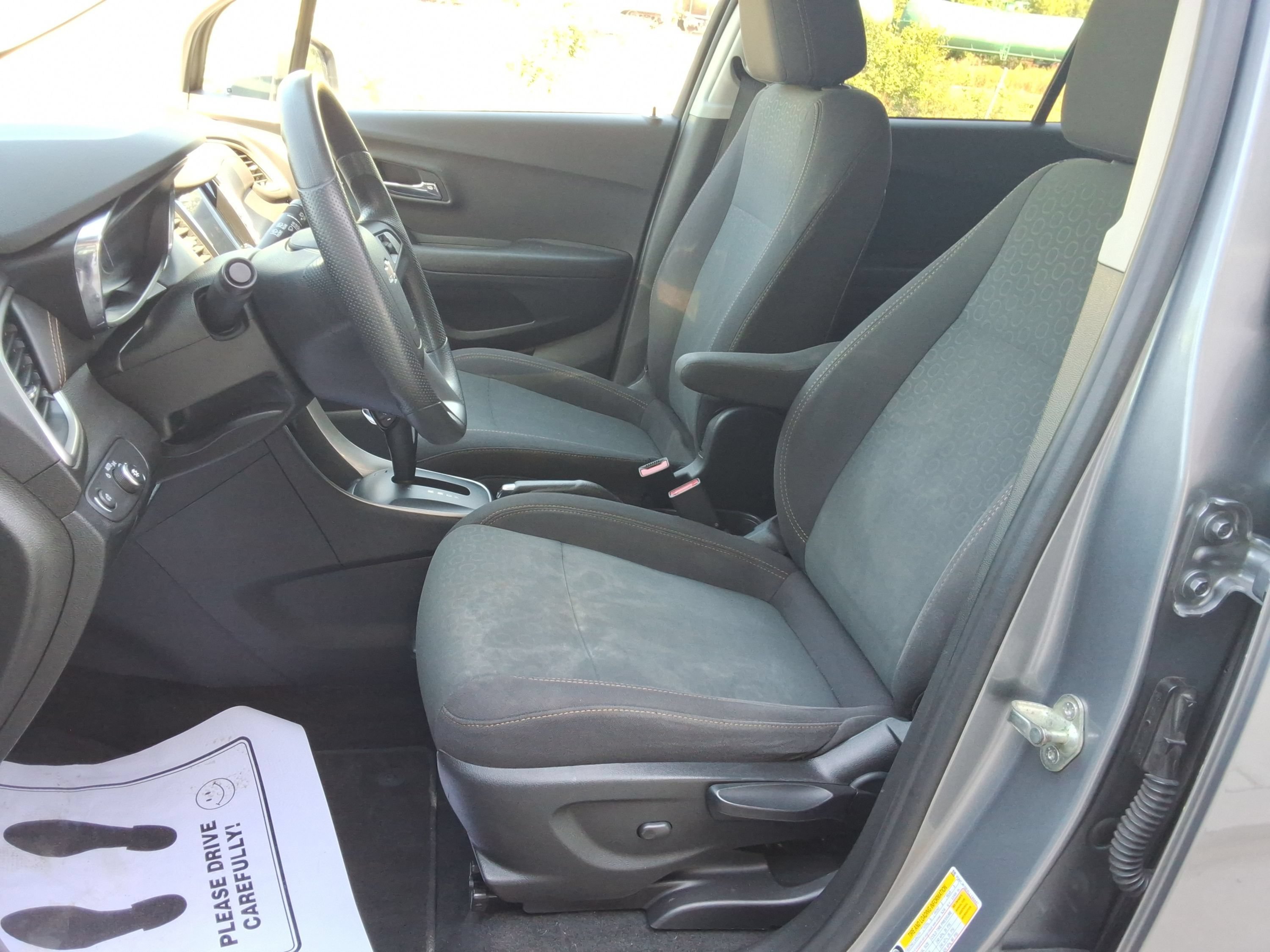 Used 2020 Chevrolet Trax LS w/ Tint and Cruise Package FWD image 26