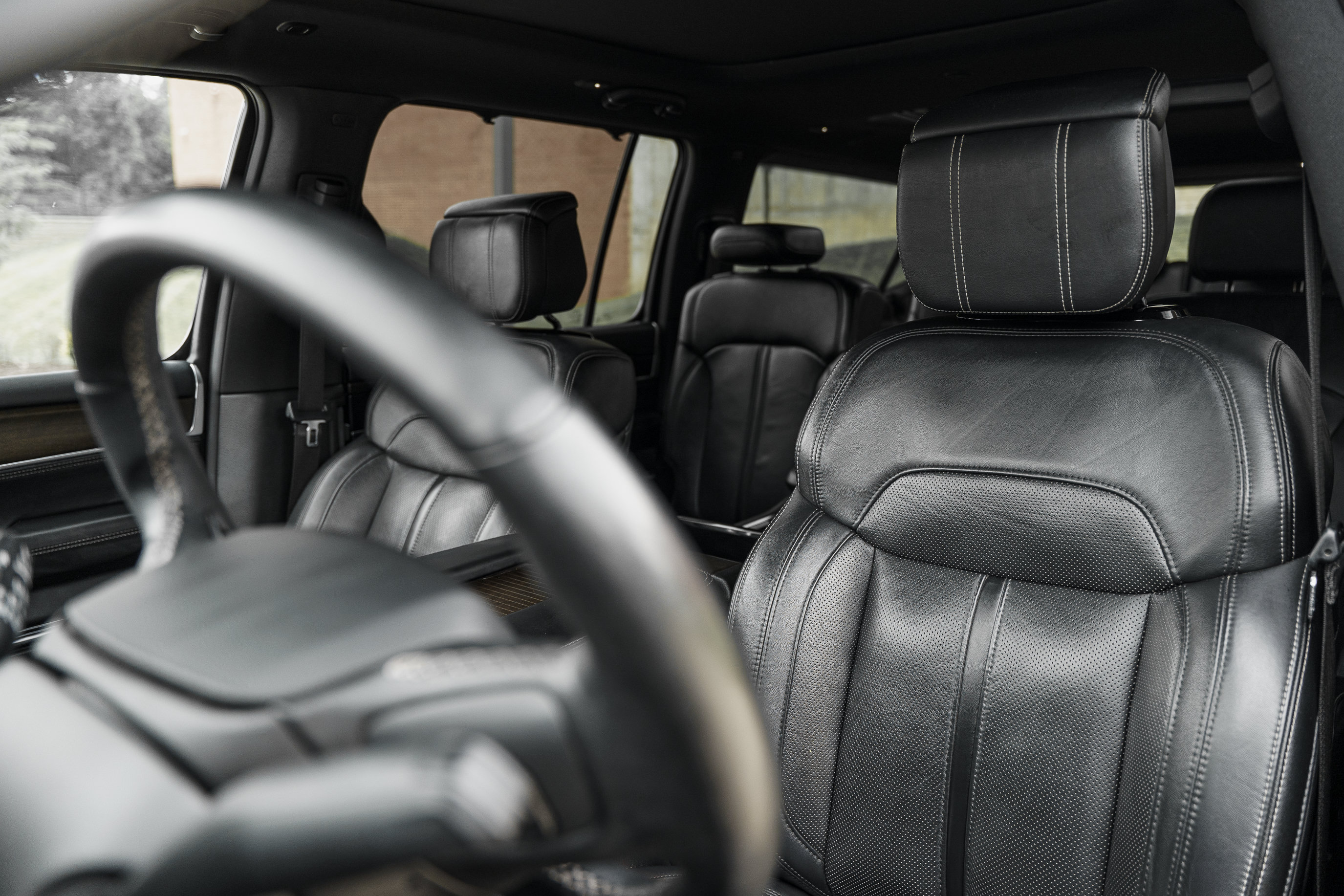 Used 2024 Jeep Grand Wagoneer L 4WD image 20