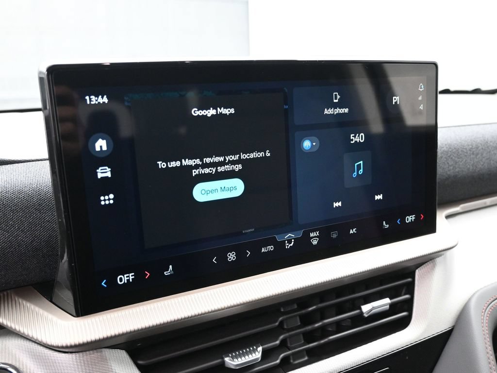 New 2026 Ford Explorer Active RWD image 14