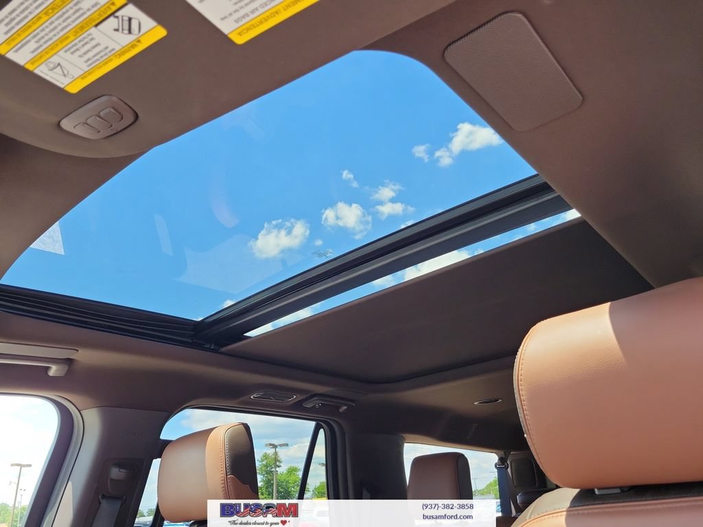 Used 2023 Ford Expedition Max King Ranch AWD/4WD image 32