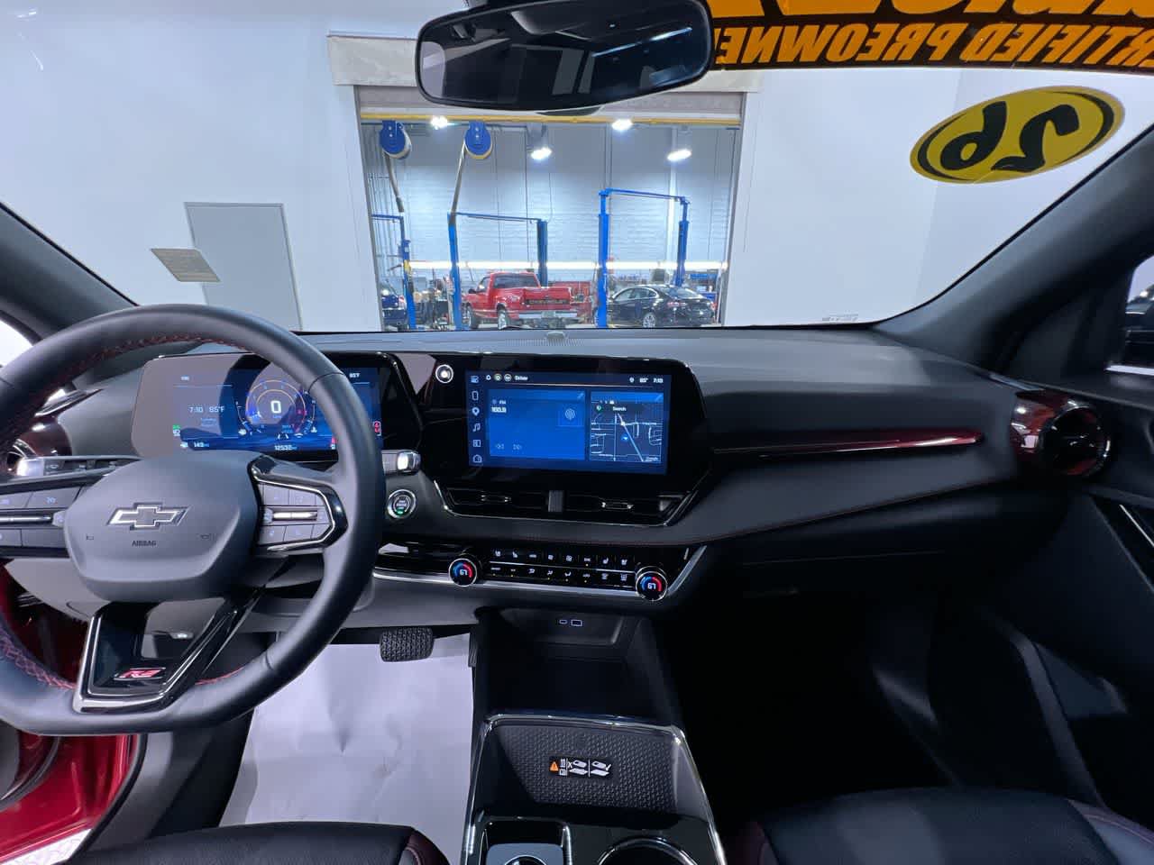 Used 2026 Chevrolet Equinox RS w/ Convenience Package III FWD image 22