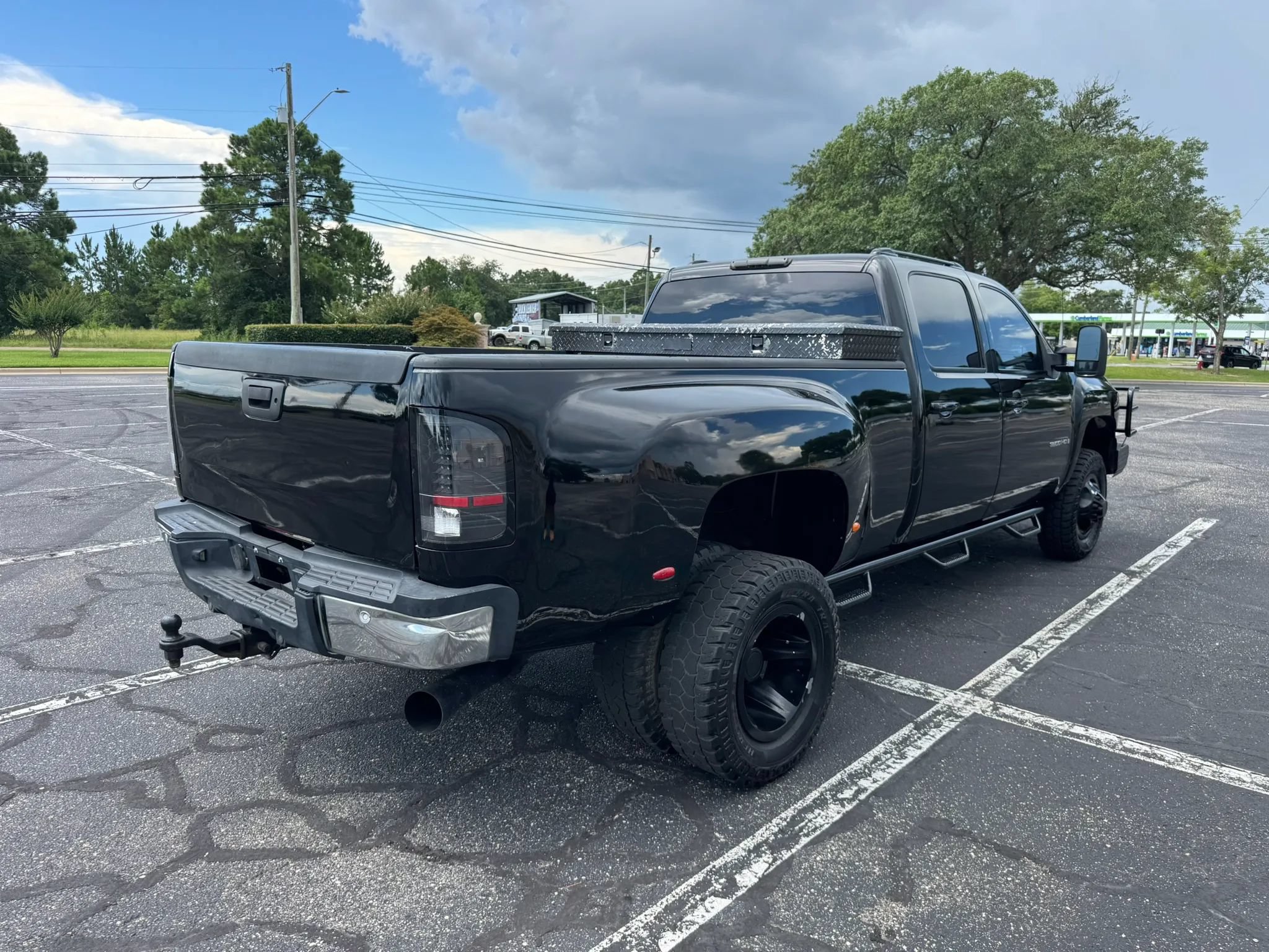 Used 2008 Chevrolet Silverado 3500 LTZ AWD/4WD image 6