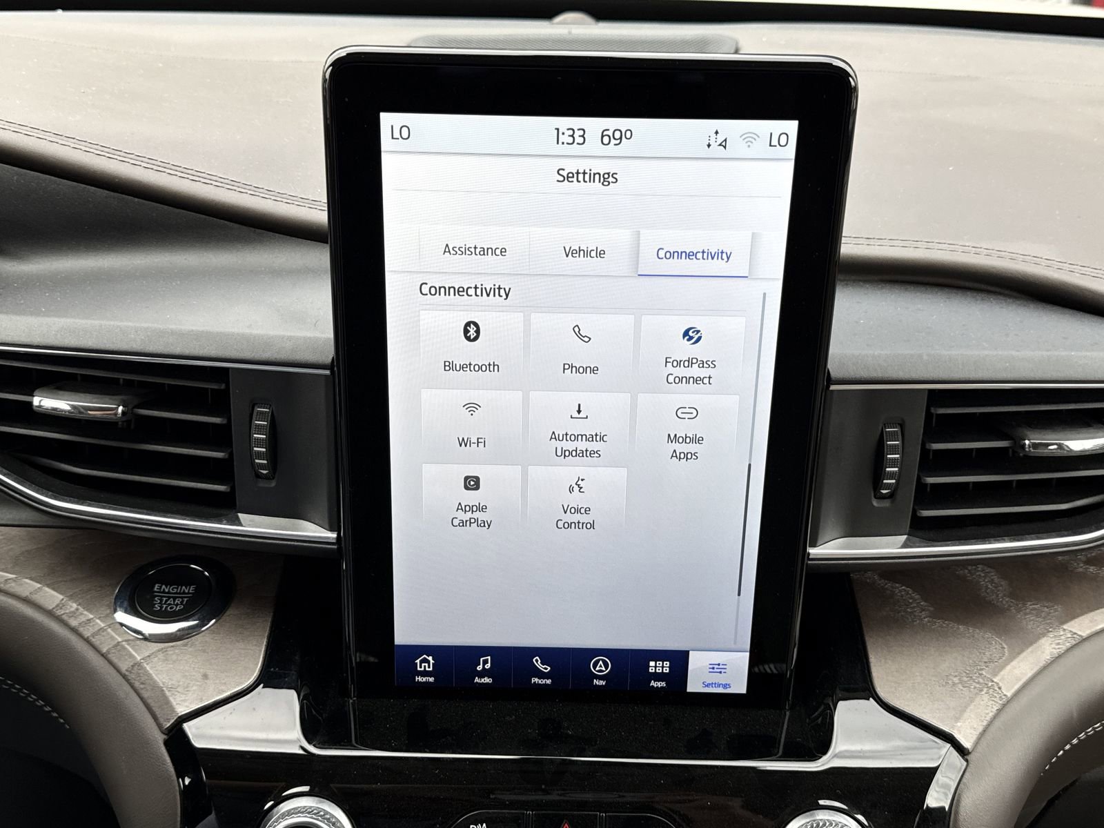 Used 2022 Ford Explorer Platinum w/ Equipment Group 601A image 31