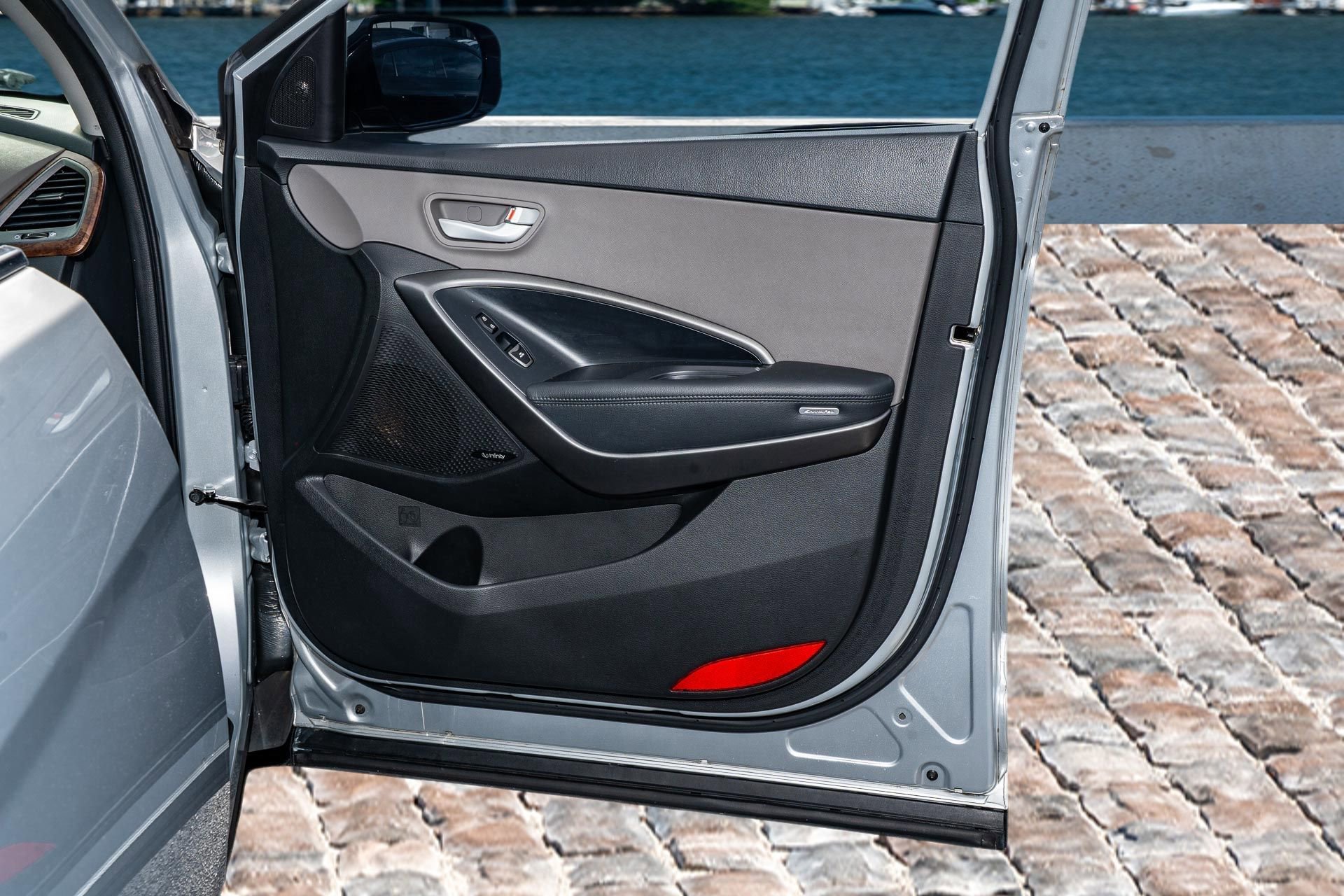 Used 2018 Hyundai Santa Fe Sport image 13