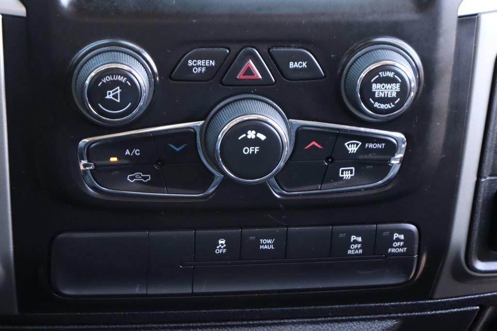 Used 2016 RAM 1500 Big Horn RWD image 29