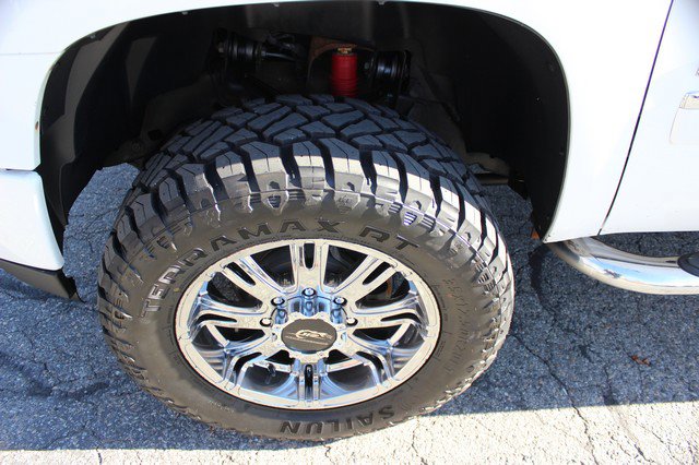Used 2013 GMC Sierra 2500 Denali w/ Suspension Package, Off-Road image 3