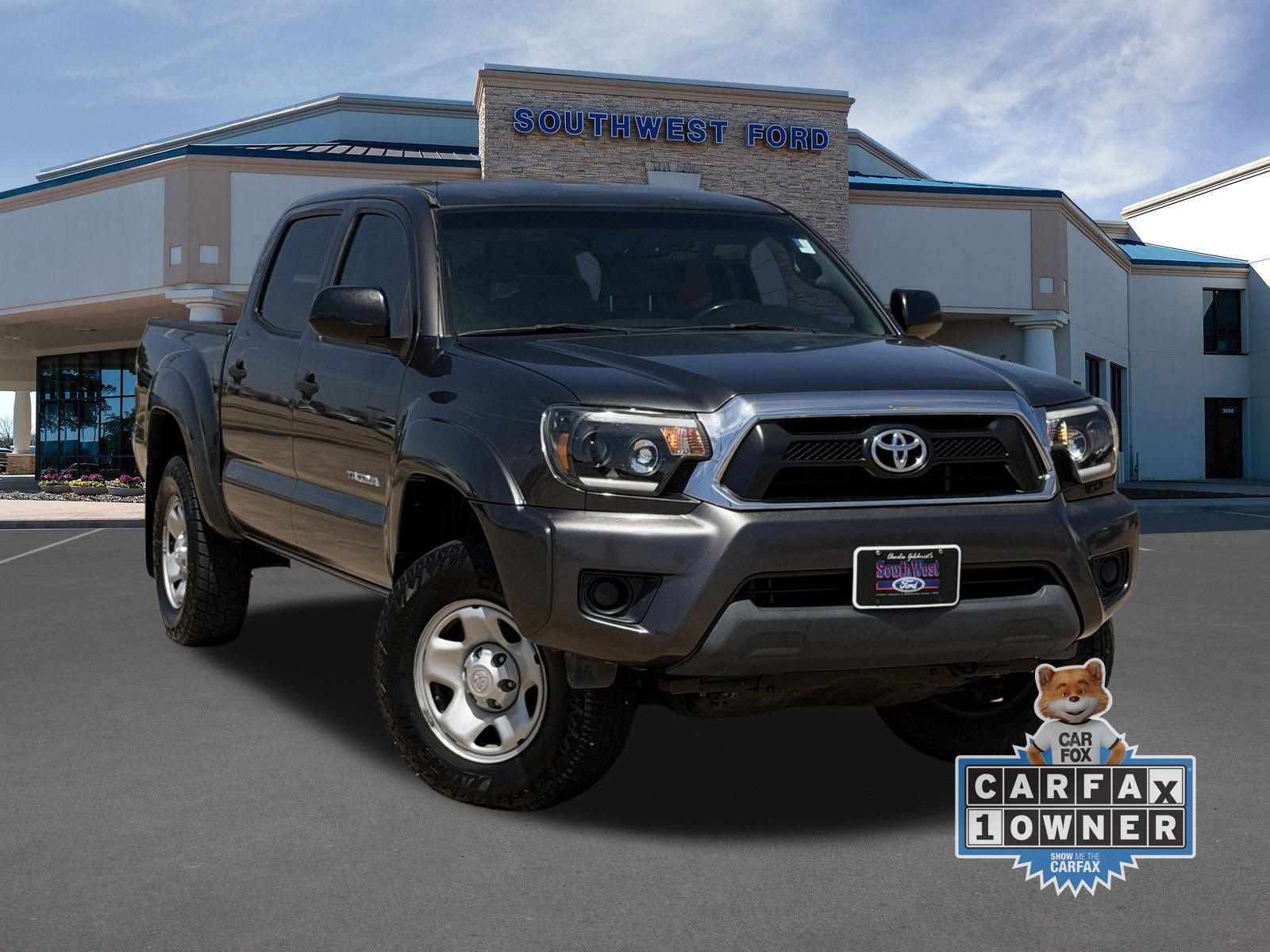 Used 2012 Toyota Tacoma PreRunner w/ SR5 Pkg RWD image 1
