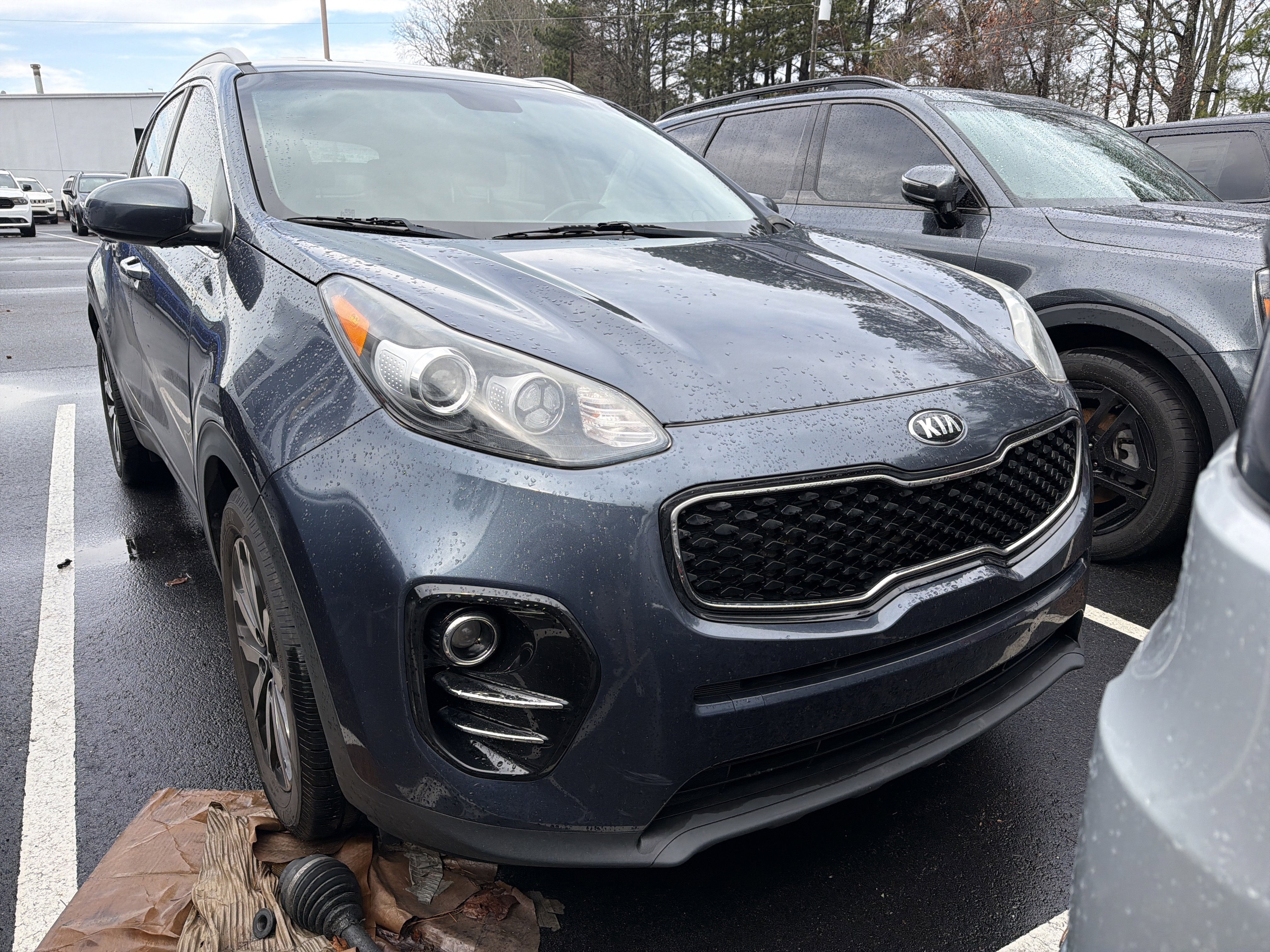 Used 2017 Kia Sportage EX image 2