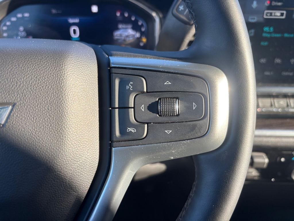 Used 2026 Chevrolet Silverado 1500 LT AWD/4WD image 21