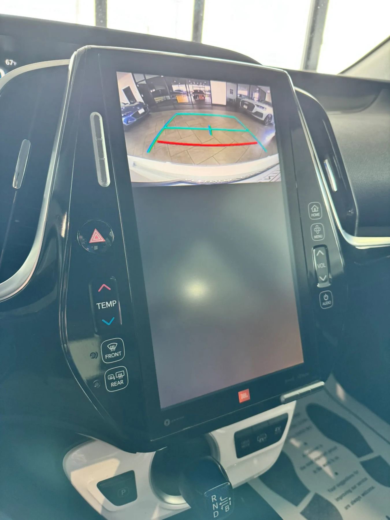 Used 2018 Toyota Prius Prime Advanced image 28