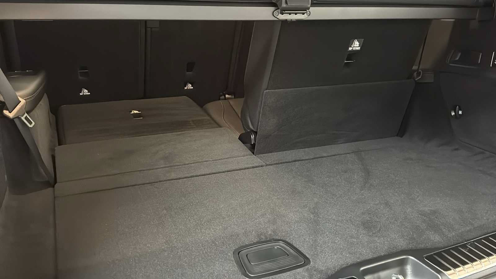 New 2026 Mercedes-Benz GLS 450 4MATIC image 35
