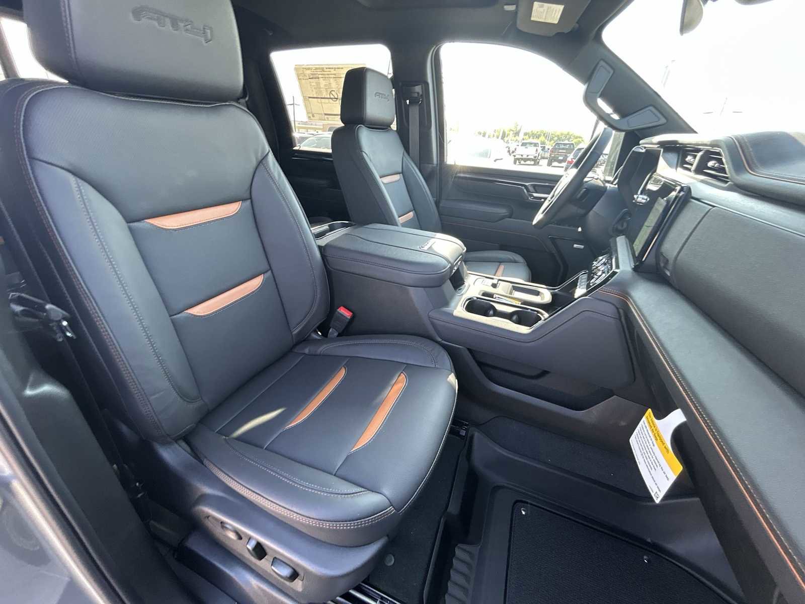 New 2026 GMC Sierra 2500 AT4 image 28