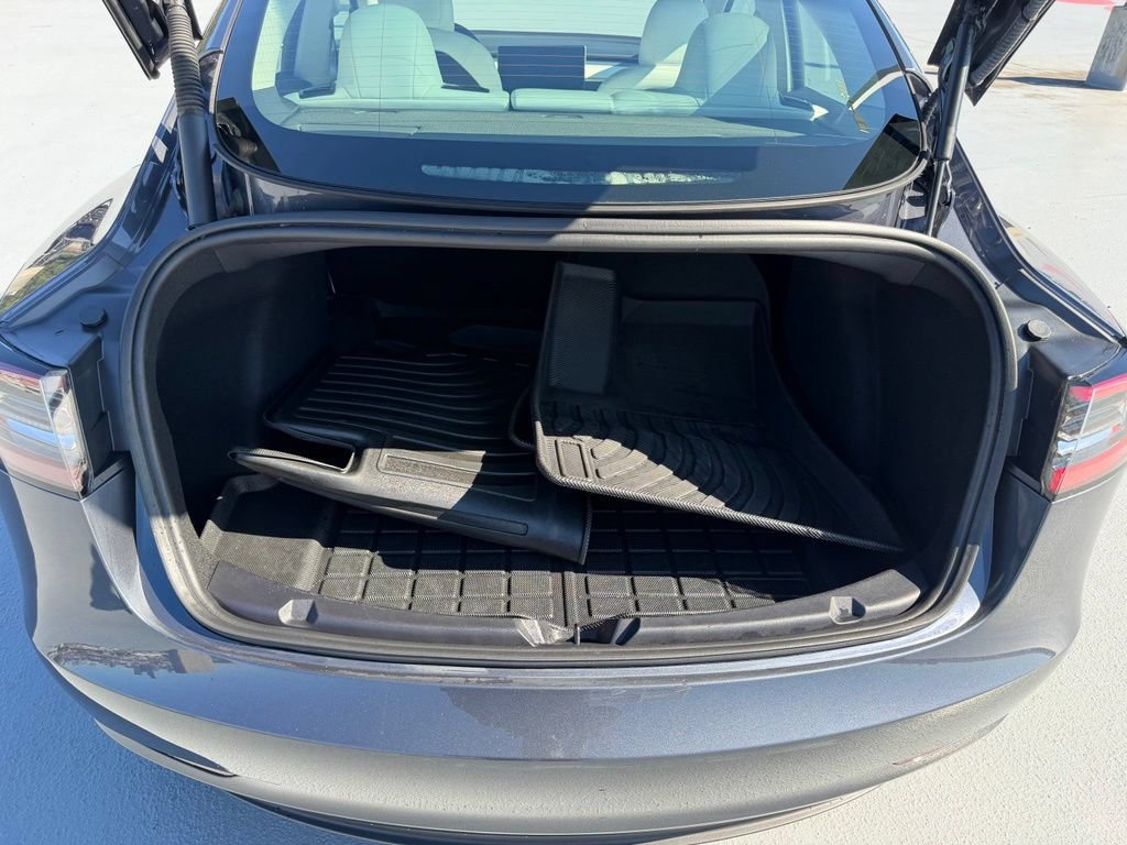Used 2023 Tesla Model 3 Performance AWD/4WD image 9