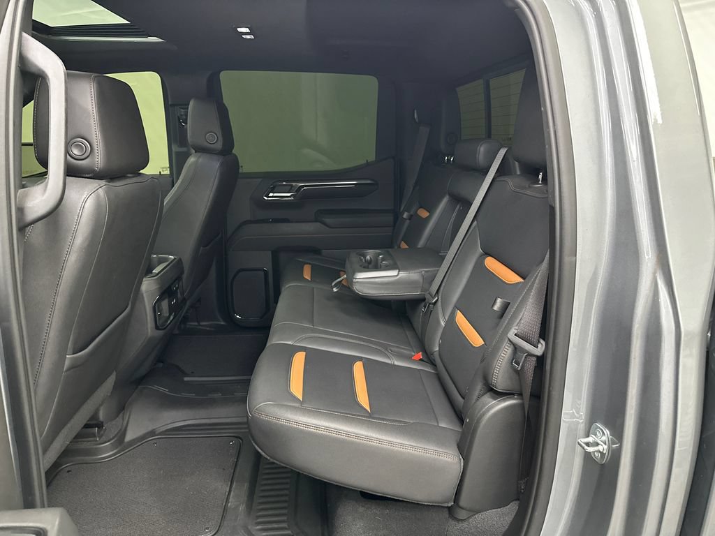 Used 2023 GMC Sierra 1500 AT4 w/ AT4 Premium Package AWD/4WD image 22