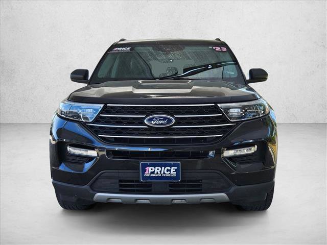 Used 2023 Ford Explorer XLT w/ Equipment Group 202A AWD/4WD video 2