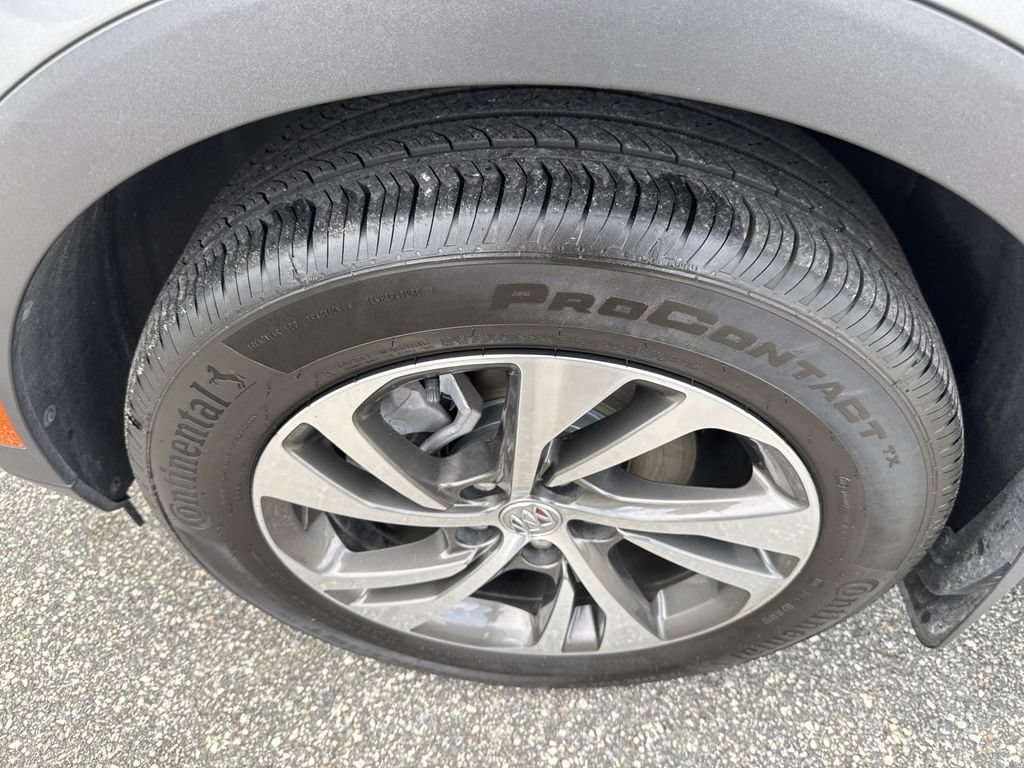 Used 2023 Buick Envision Essence FWD image 11