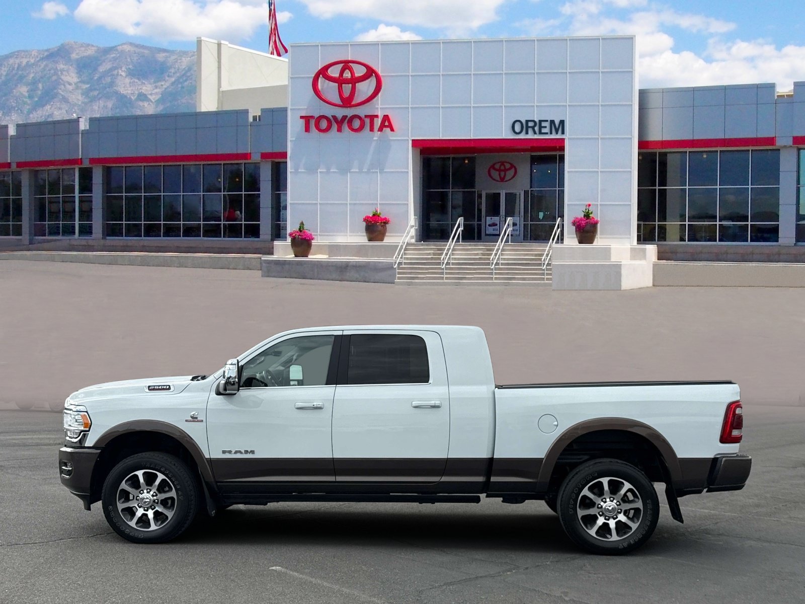 Used 2023 RAM 2500 Limited AWD/4WD image 7