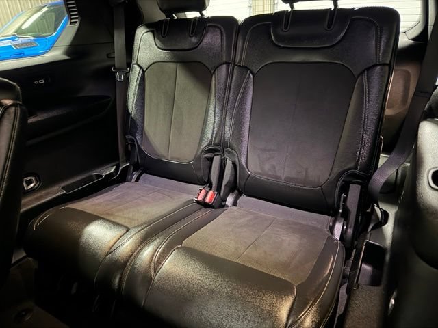 Used 2023 Jeep Grand Cherokee L Laredo AWD/4WD image 20