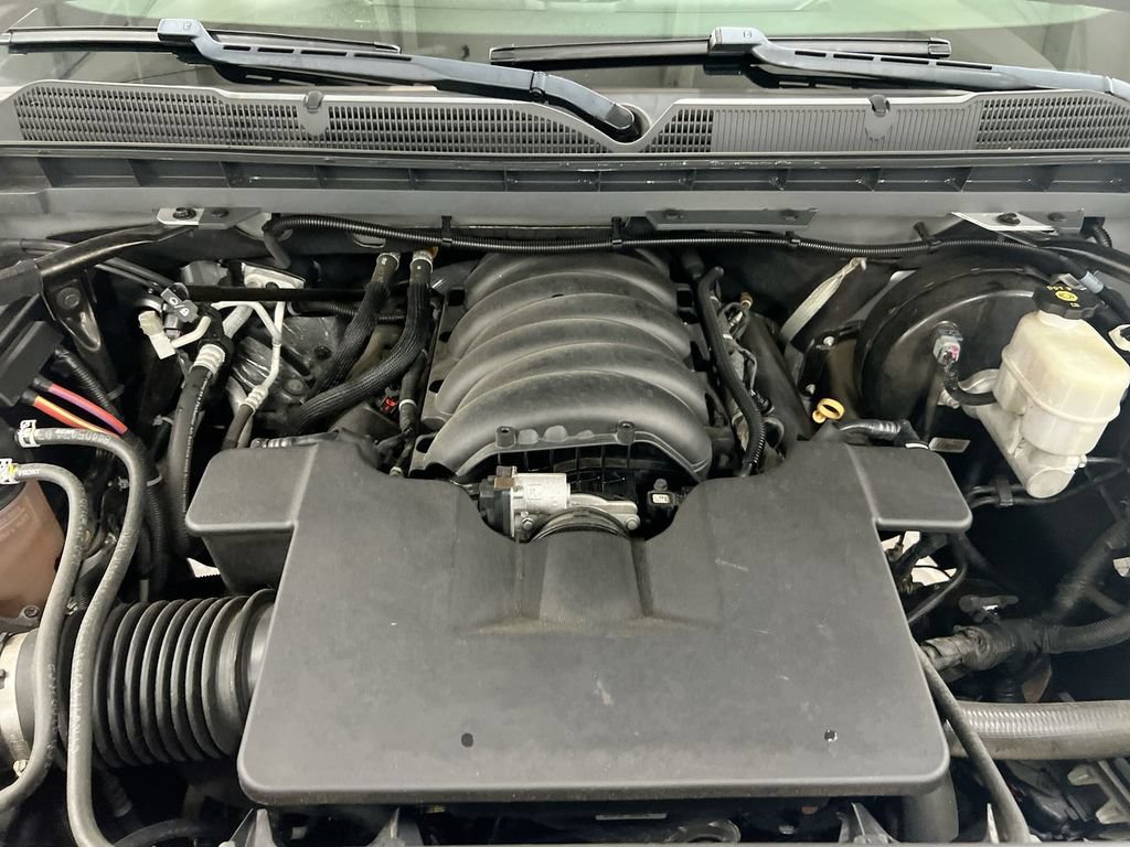 Used 2019 Chevrolet Silverado 1500 LT w/ All Star Edition AWD/4WD image 23