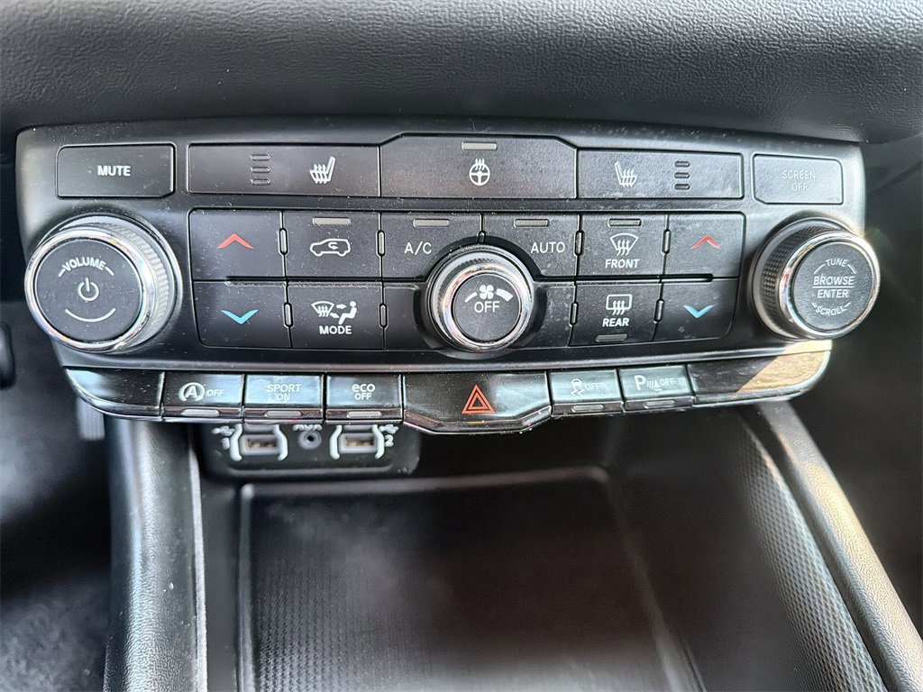 Certified 2023 Dodge Durango GT image 16