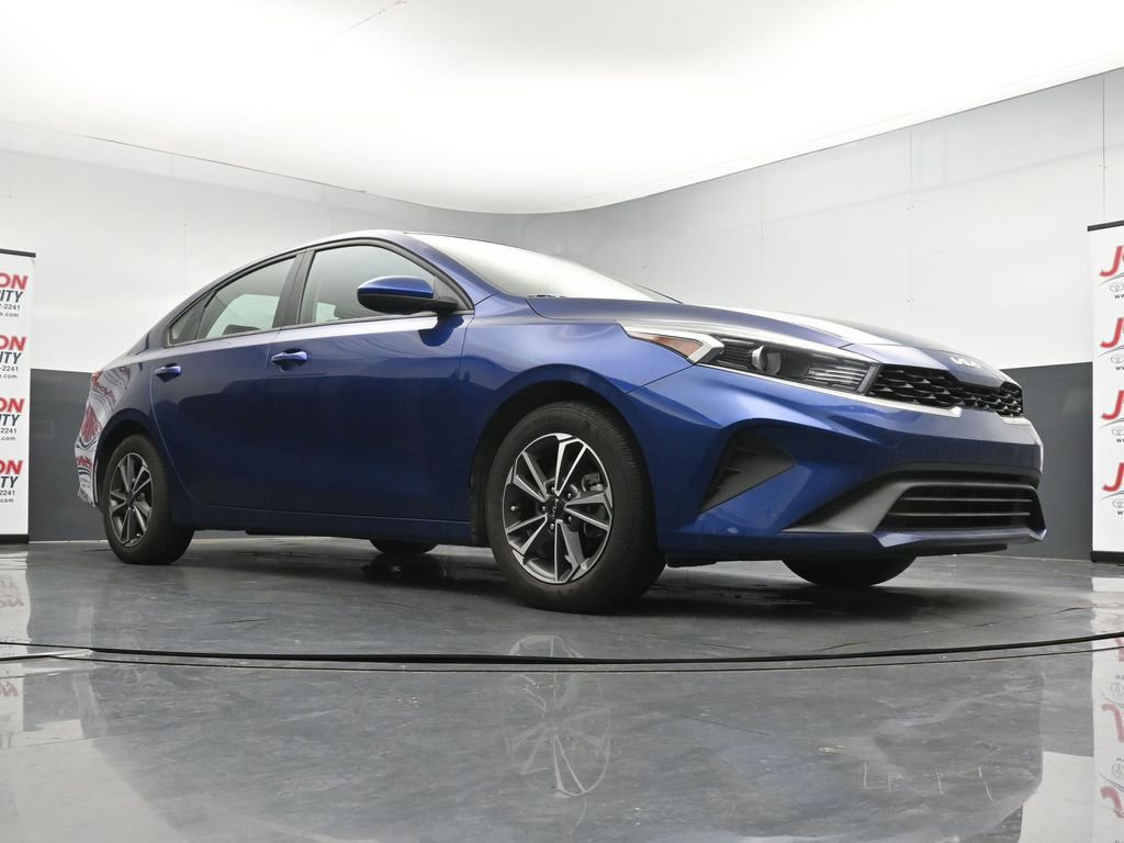 Used 2022 Kia Forte LXS image 30