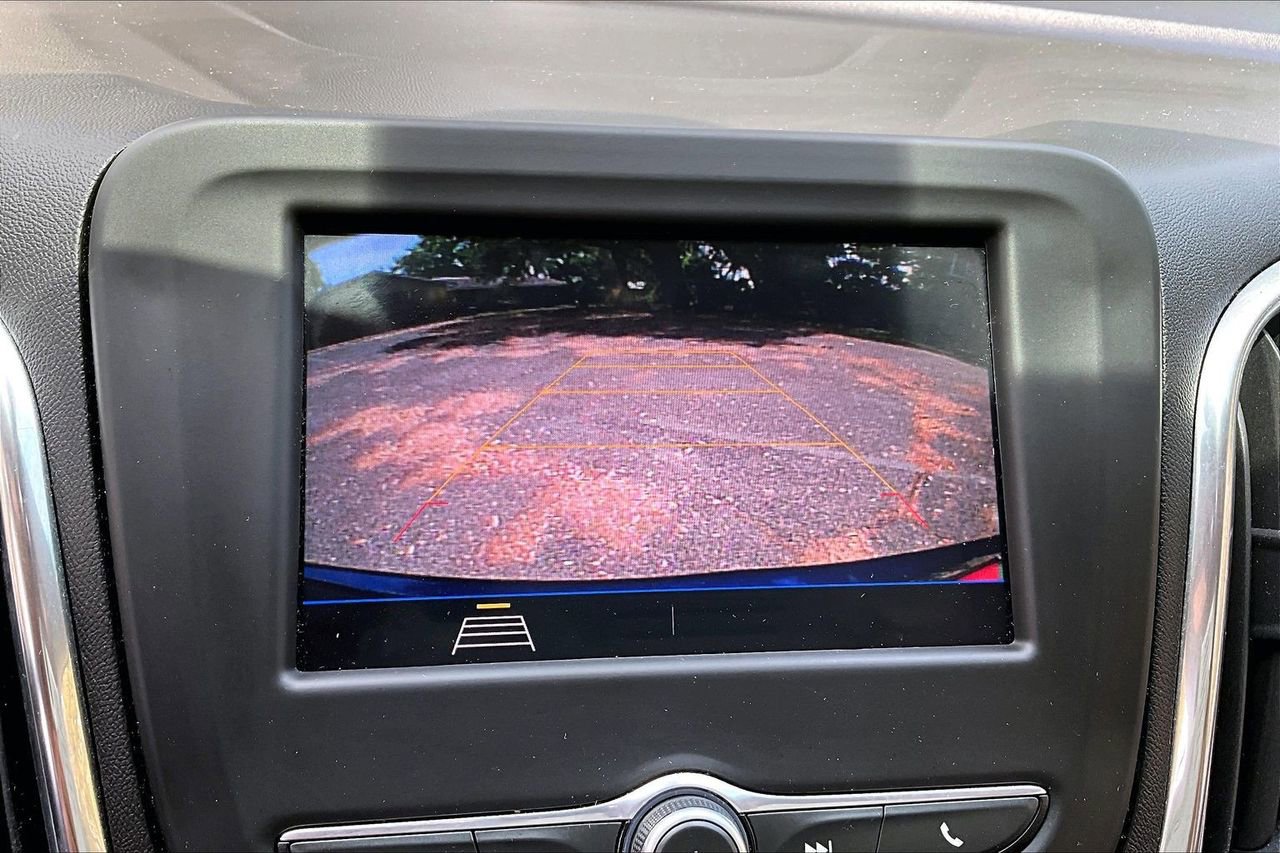 Used 2020 Chevrolet Equinox LT FWD image 13