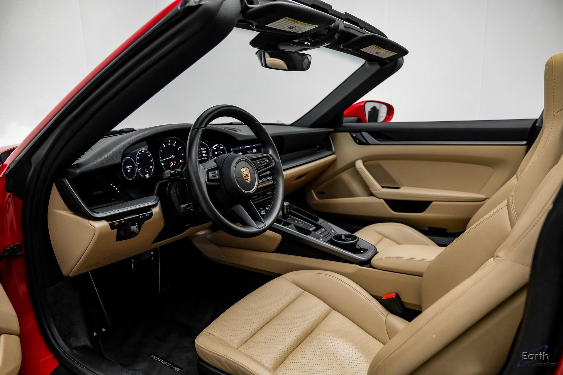 Used 2021 Porsche 911 Targa 4S Heritage Design image 2
