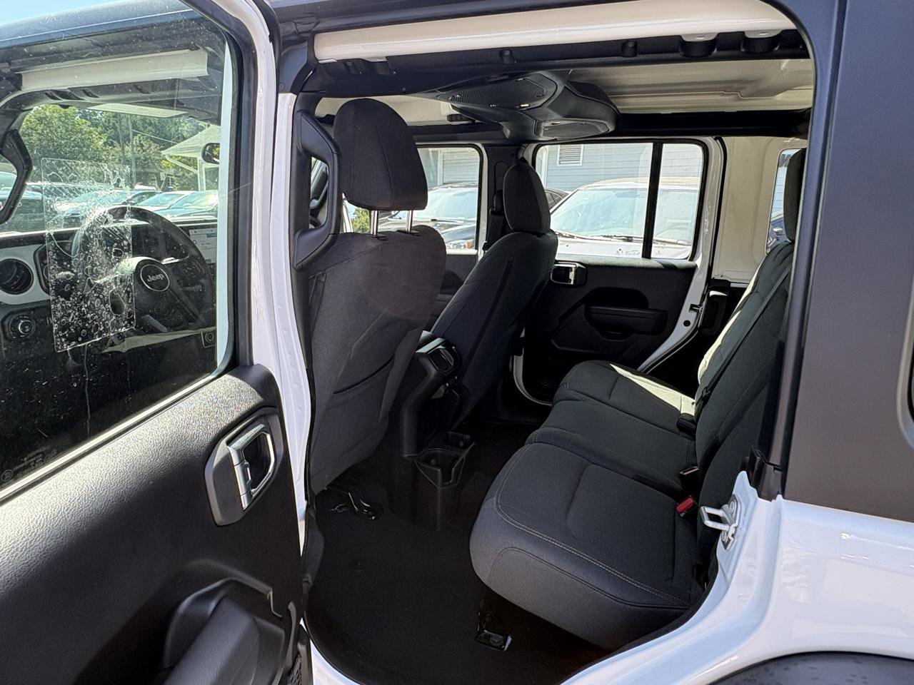 Used 2026 Jeep Wrangler Unlimited Sport AWD/4WD image 8