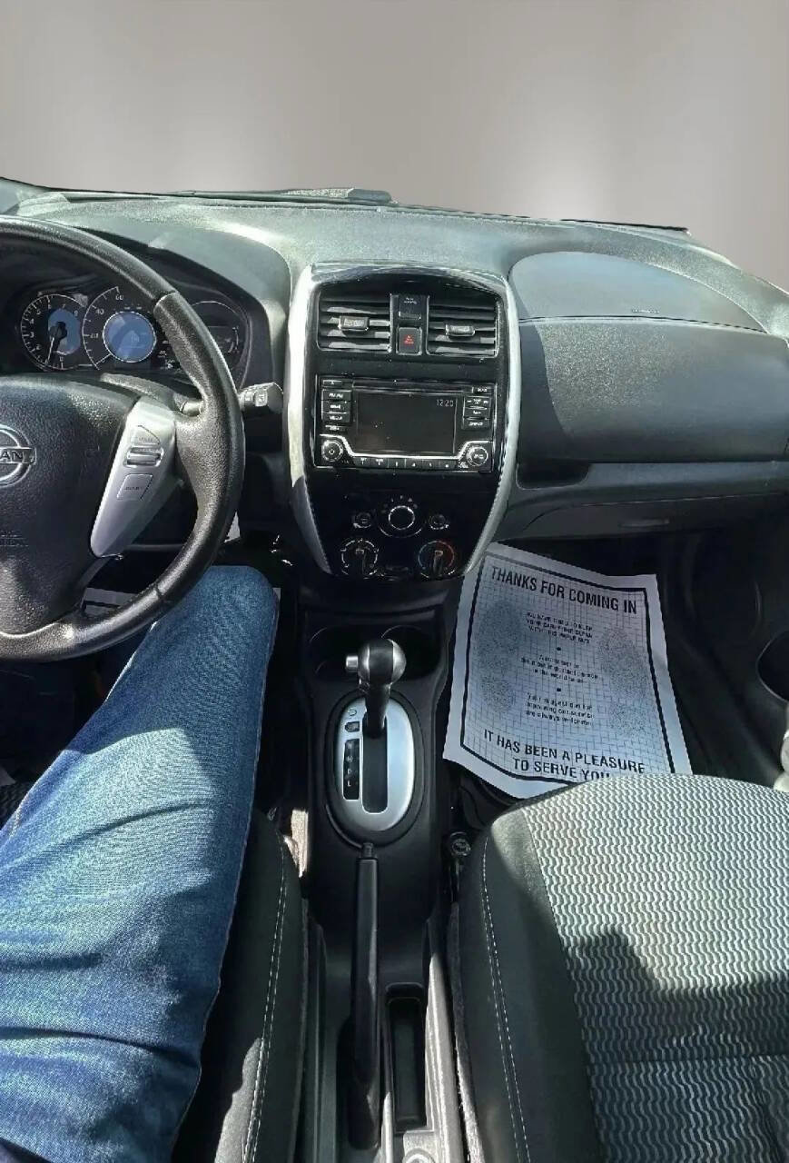 Used 2016 Nissan Versa Note SV FWD image 12