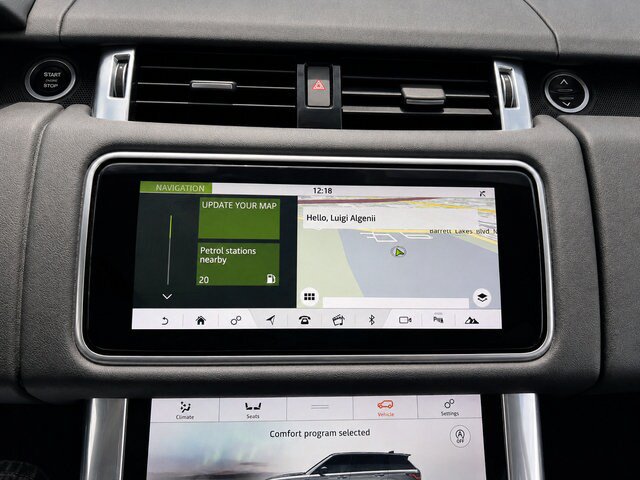 Used 2018 Land Rover Range Rover Sport HSE AWD/4WD image 23