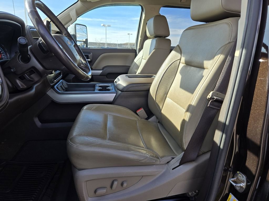 Used 2018 Chevrolet Silverado 2500 LTZ w/ Duramax Plus Package image 4