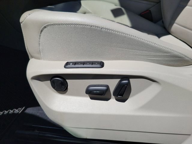 Used 2024 Volkswagen Atlas SEL image 17