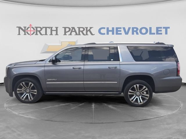 Used 2020 GMC Yukon XL Denali w/ Denali Premium Package AWD/4WD image 6
